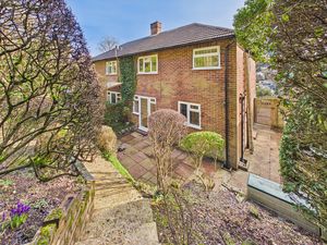 REAR ASPECT- click for photo gallery